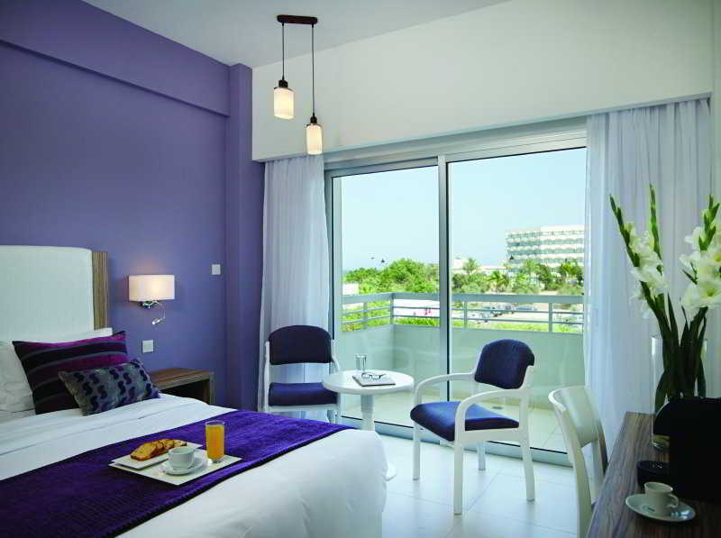 Sentido Kouzalis Beach Hotel Protaras Extérieur photo